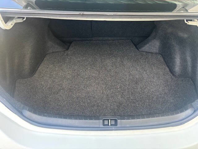 Used 2014 Toyota Corolla S image 13