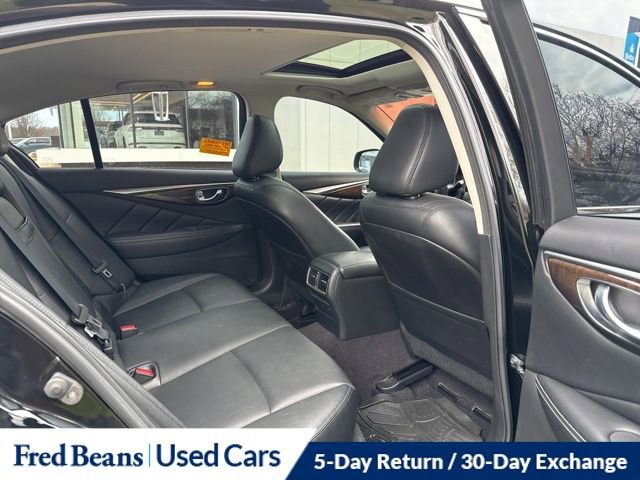 Used 2018 INFINITI Q50 Luxe w/ Essential Package (3.0T Luxe) image 16