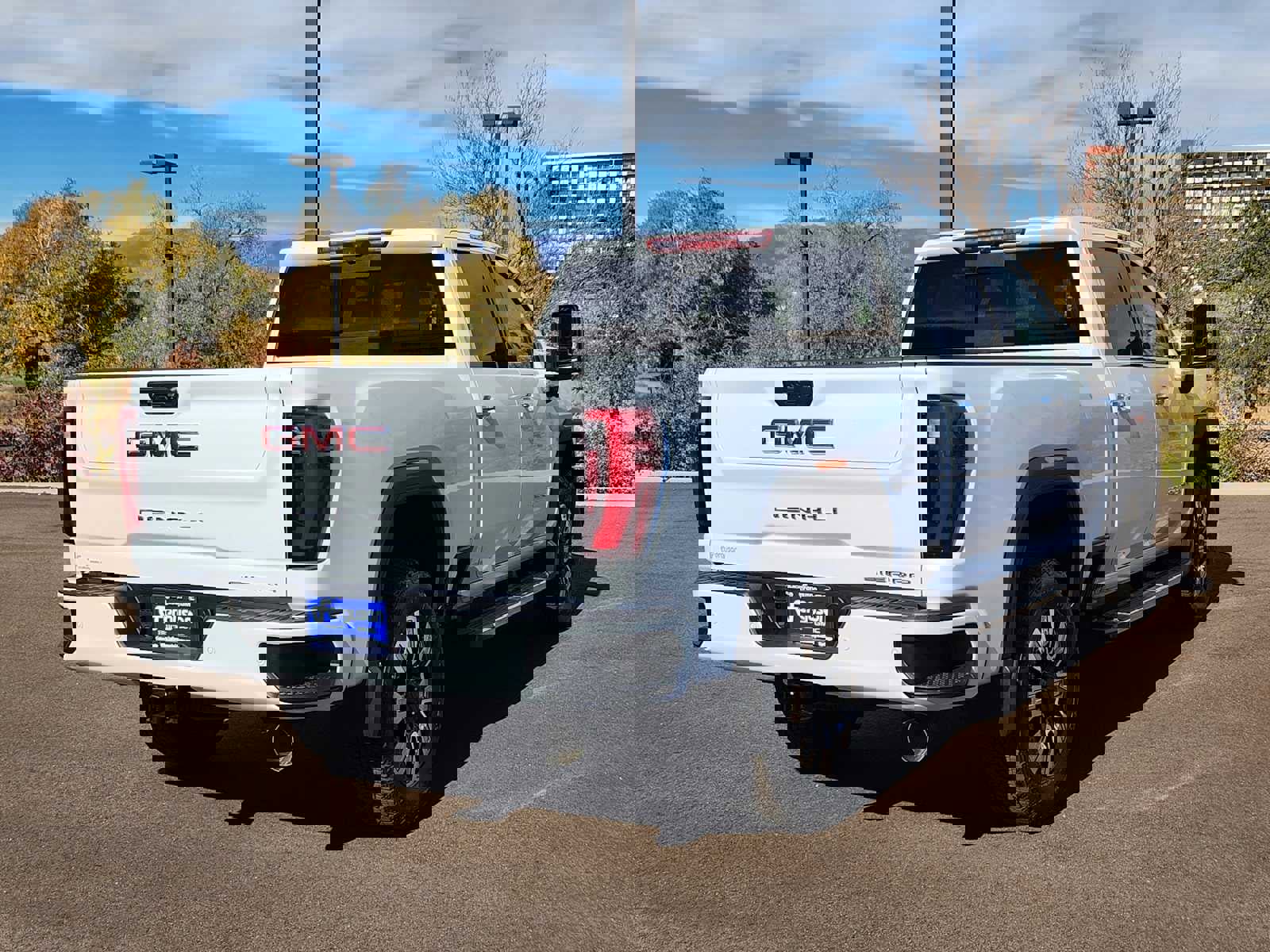 New 2026 GMC Sierra 2500 Denali w/ Denali Reserve Package image 3