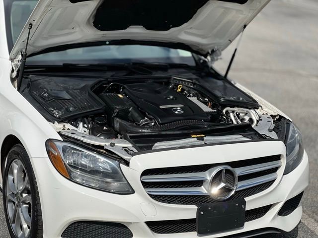 Used 2018 Mercedes-Benz C 300 4MATIC Sedan image 44