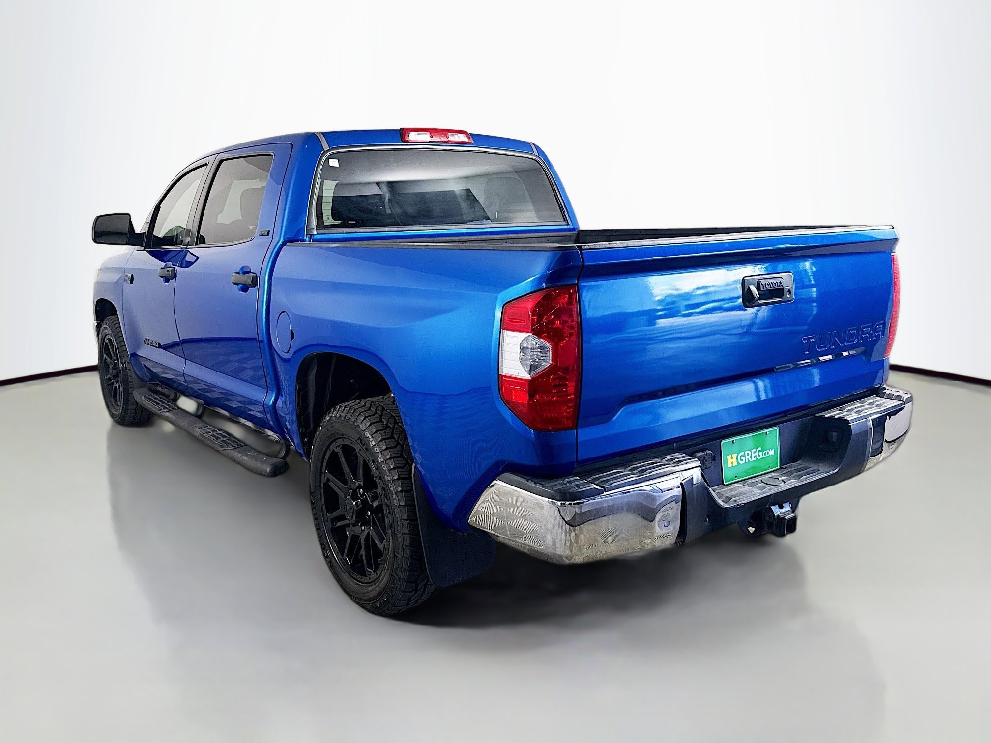 Used 2018 Toyota Tundra SR5 w/ SR5 Upgrade Package image 7