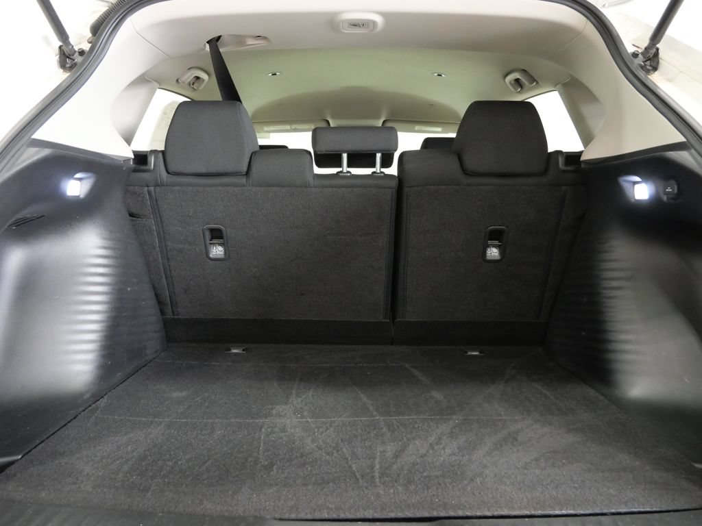 Used 2024 Honda HR-V LX image 24