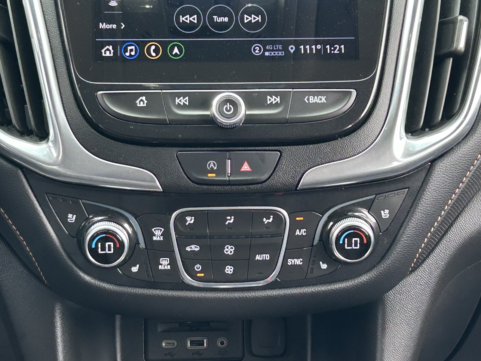 Used 2022 Chevrolet Equinox Premier FWD image 22