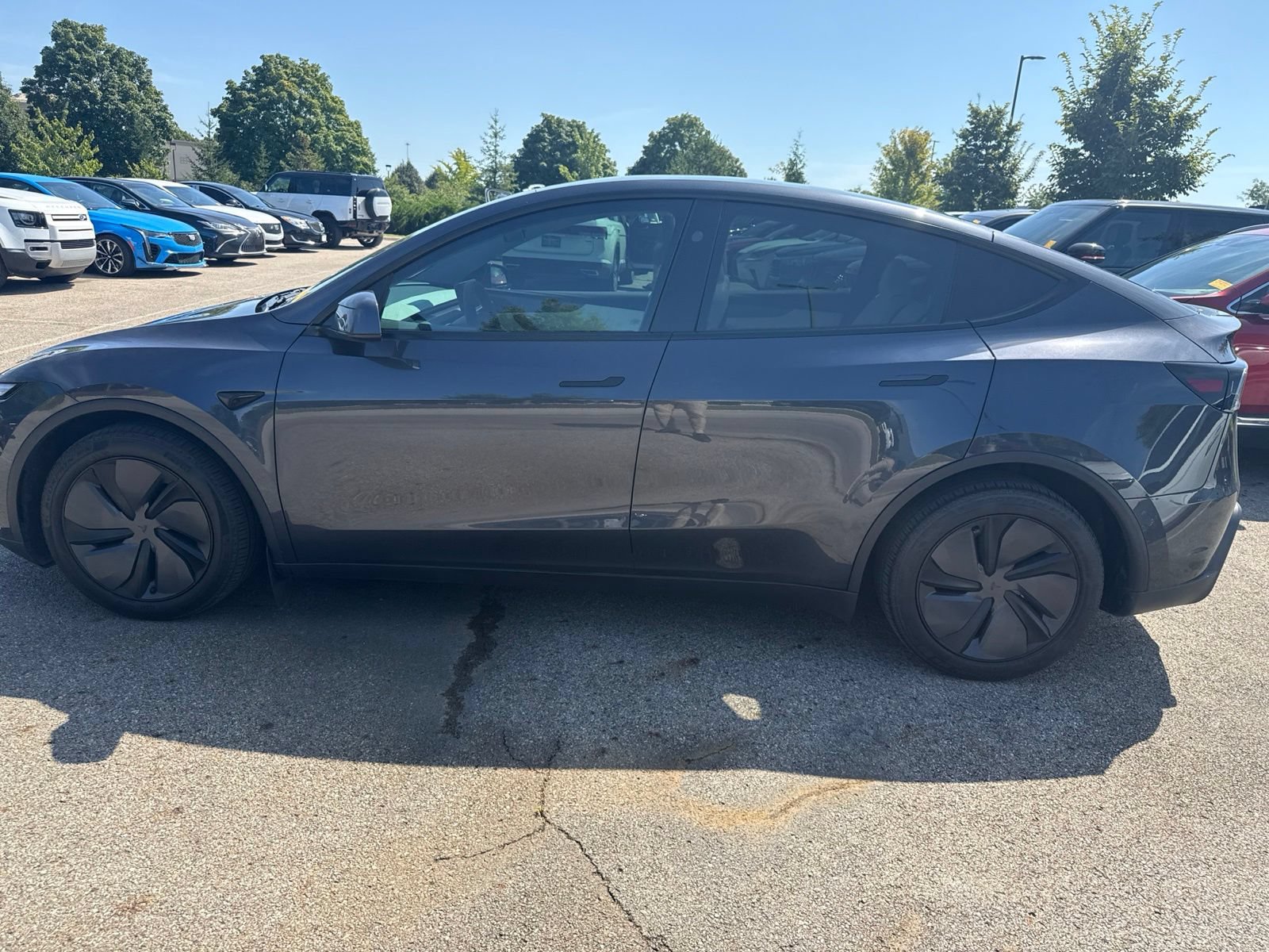 Used 2026 Tesla Model Y Long Range AWD/4WD image 8