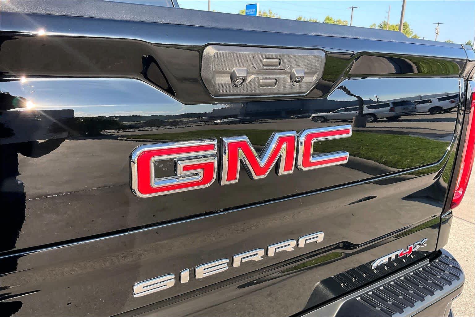 Used 2026 GMC Sierra 1500 AT4X AWD/4WD image 31