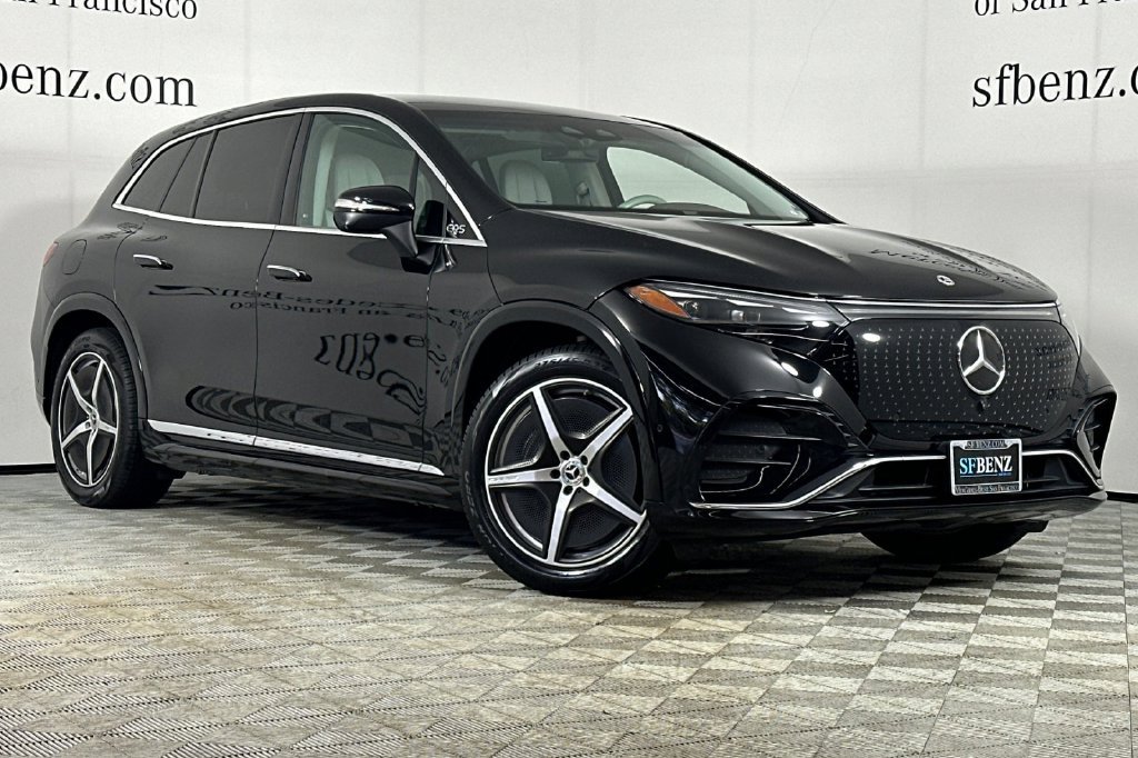 Certified 2023 Mercedes-Benz EQS 580 4MATIC SUV image 2