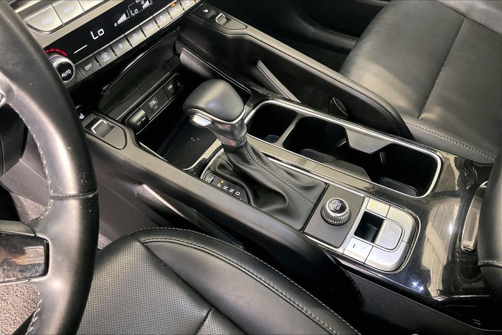 Used 2025 Kia Telluride S FWD image 16