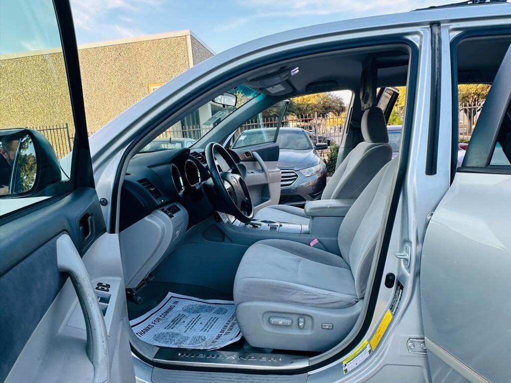 Used 2009 Toyota Highlander 2WD image 11