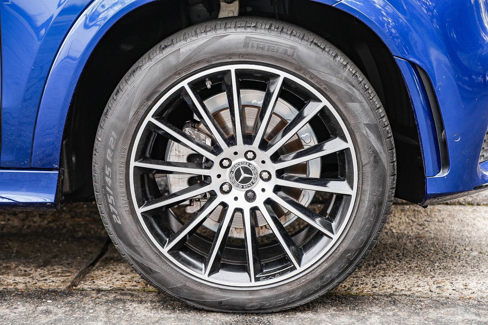 Used 2022 Mercedes-Benz GLE 350 4MATIC image 9