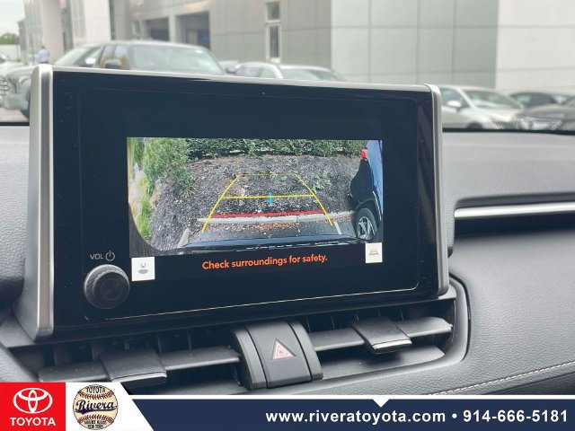Certified 2024 Toyota RAV4 LE AWD/4WD image 27