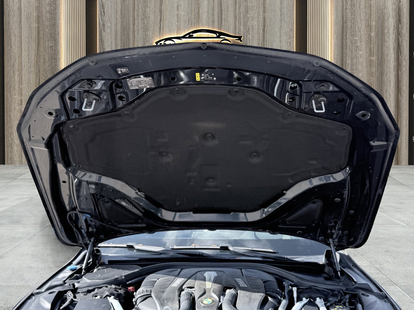 Used 2019 BMW 750i w/ M Sport Package image 68