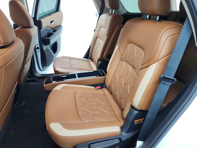New 2026 Nissan Pathfinder Platinum image 34