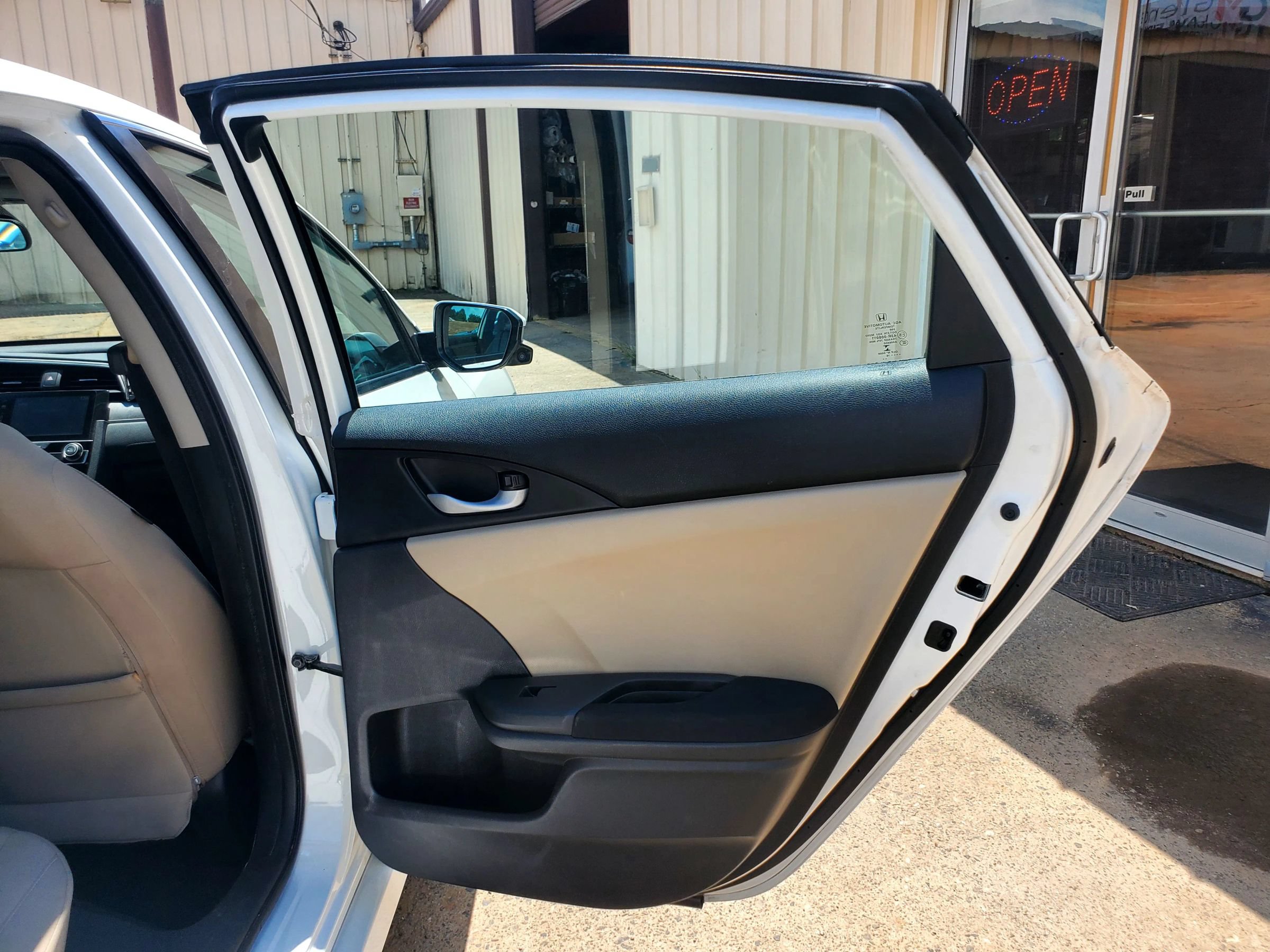 Used 2016 Honda Civic EX image 23