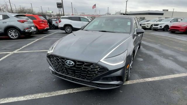Used 2020 Hyundai Sonata Limited w/ Cargo Package image 3