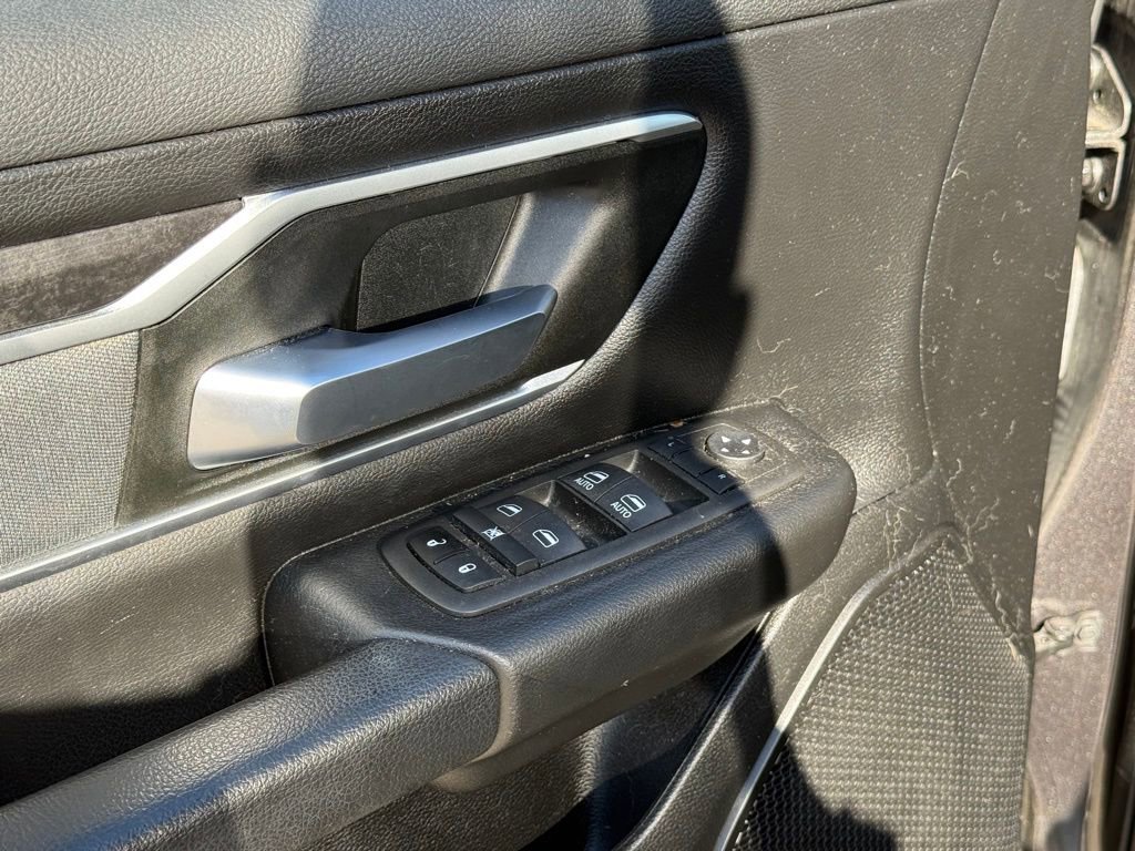 Used 2022 RAM 1500 Big Horn AWD/4WD image 12