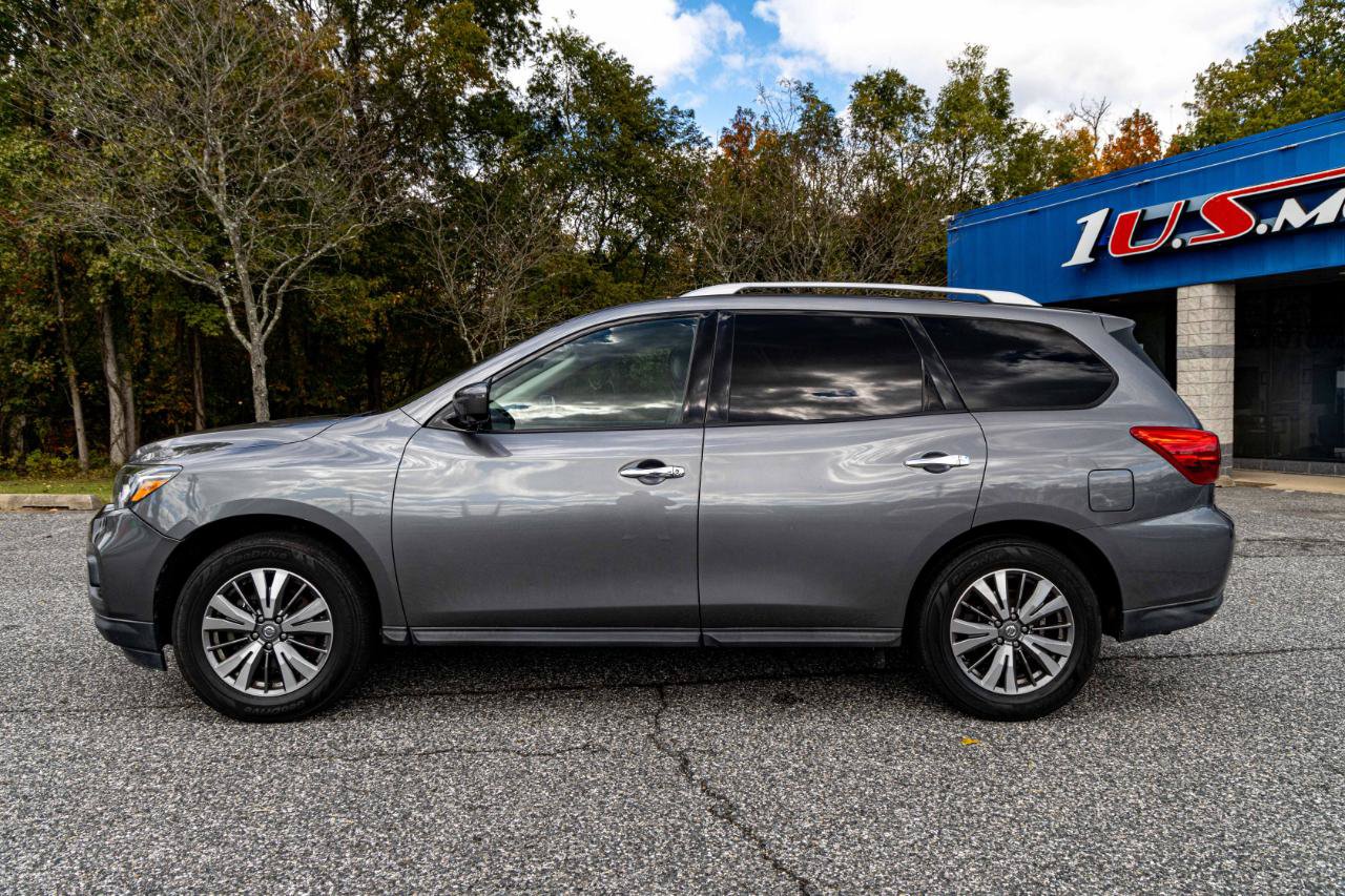 Used 2020 Nissan Pathfinder SL AWD/4WD image 3