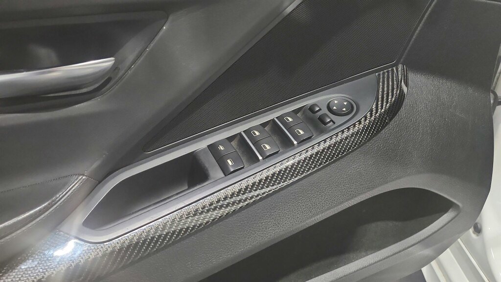 Used 2013 BMW M6 Convertible RWD image 16