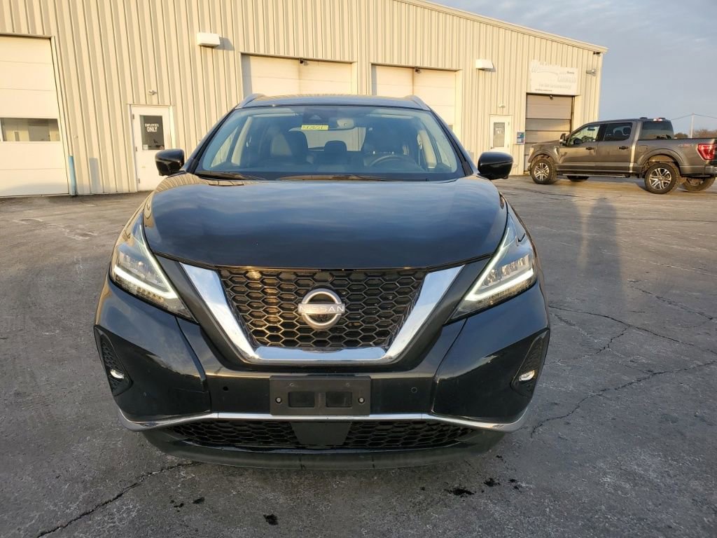 Used 2023 Nissan Murano SL image 2