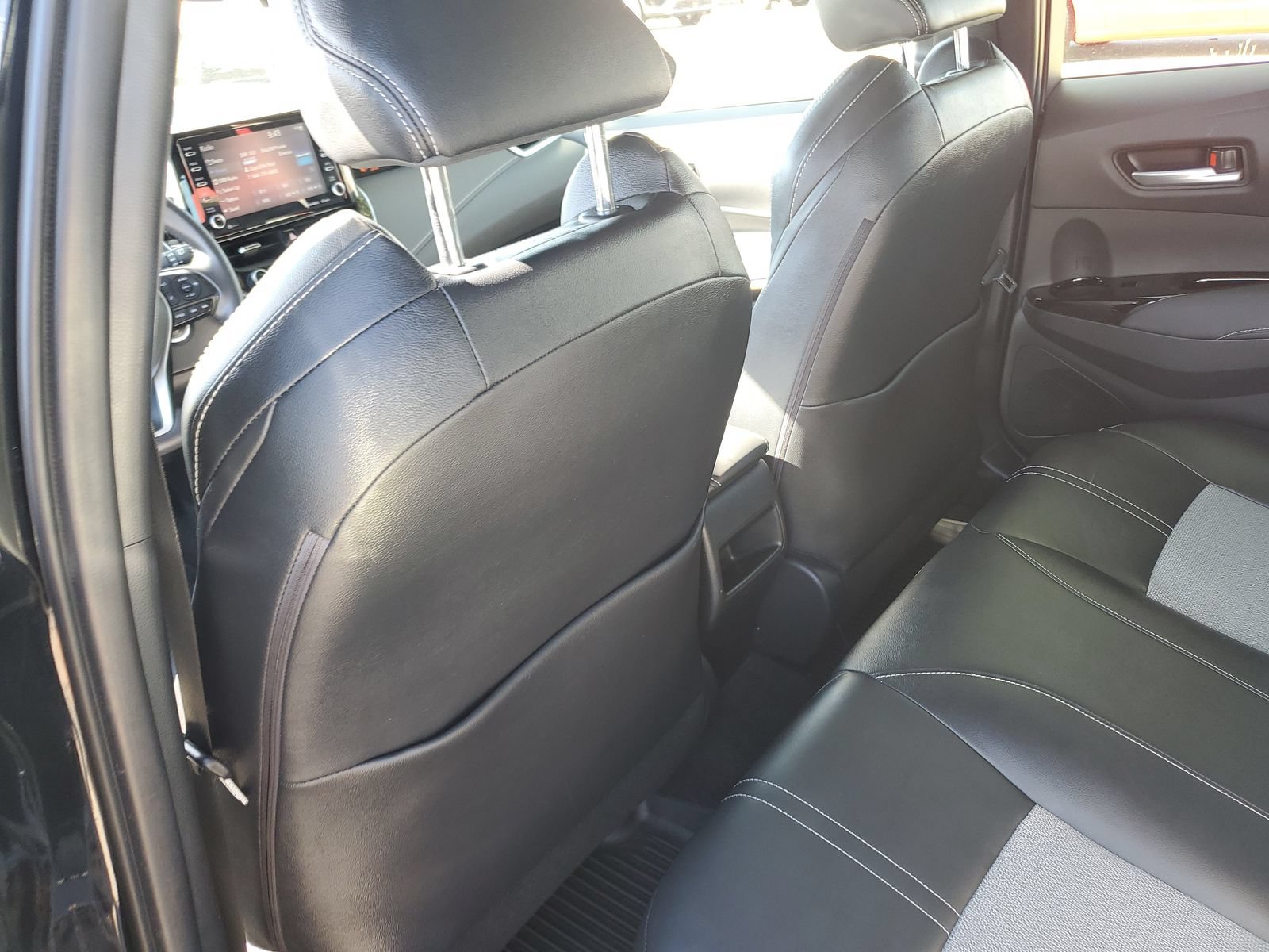 Used 2020 Toyota Corolla XSE FWD image 13