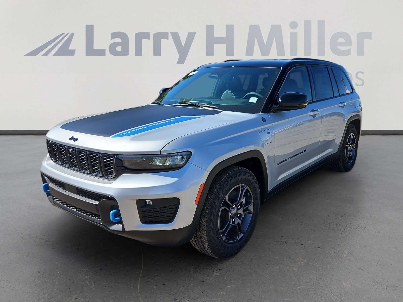 New 2025 Jeep Grand Cherokee Trailhawk w/ Luxury Tech Group III