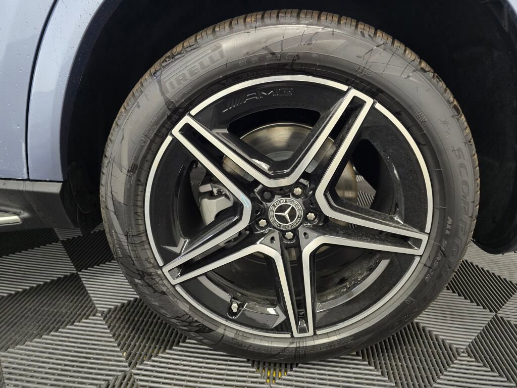 New 2026 Mercedes-Benz GLS 450 4MATIC image 23