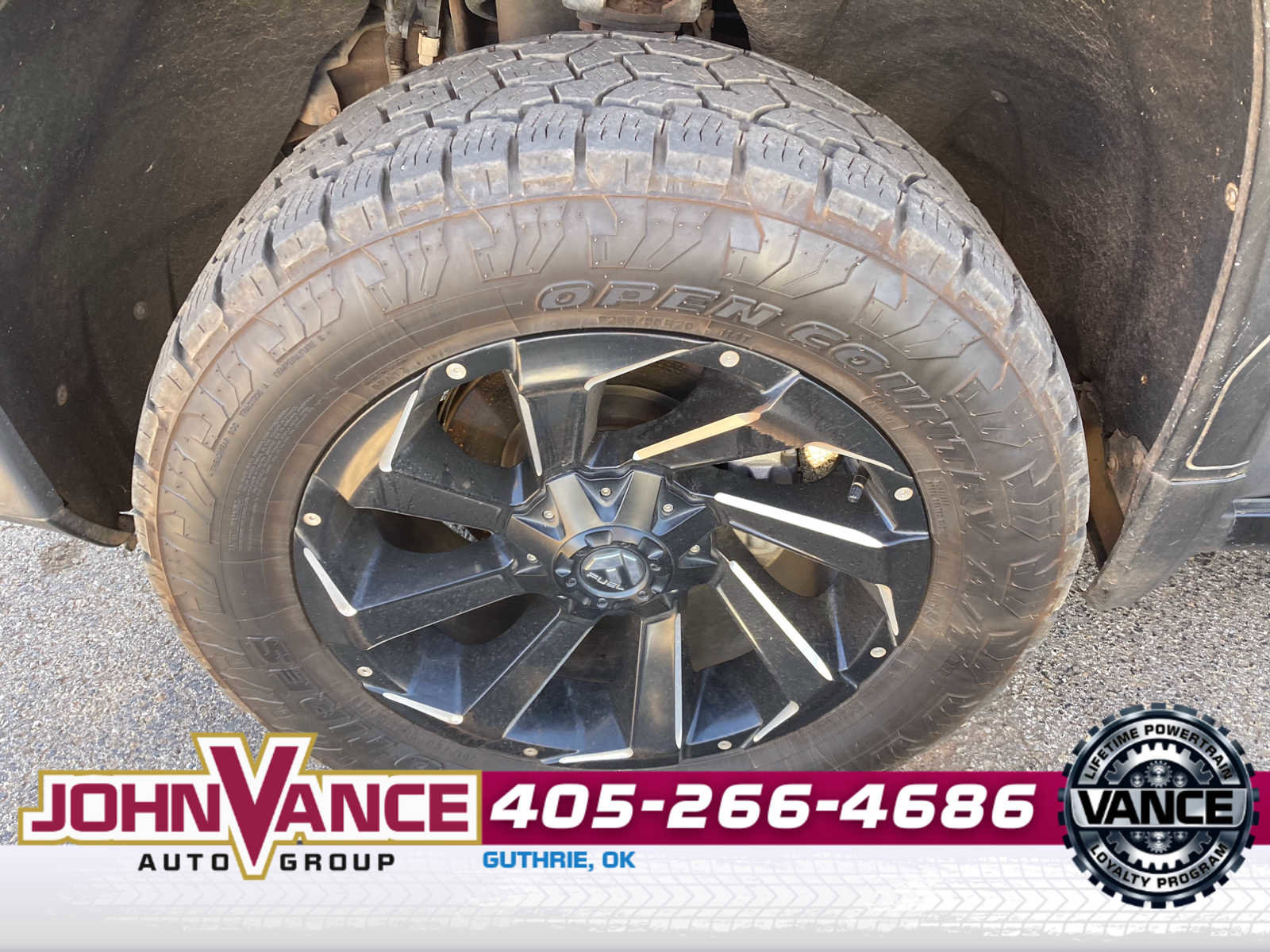 Used 2019 GMC Sierra 1500 Denali w/ Denali Ultimate Package image 2