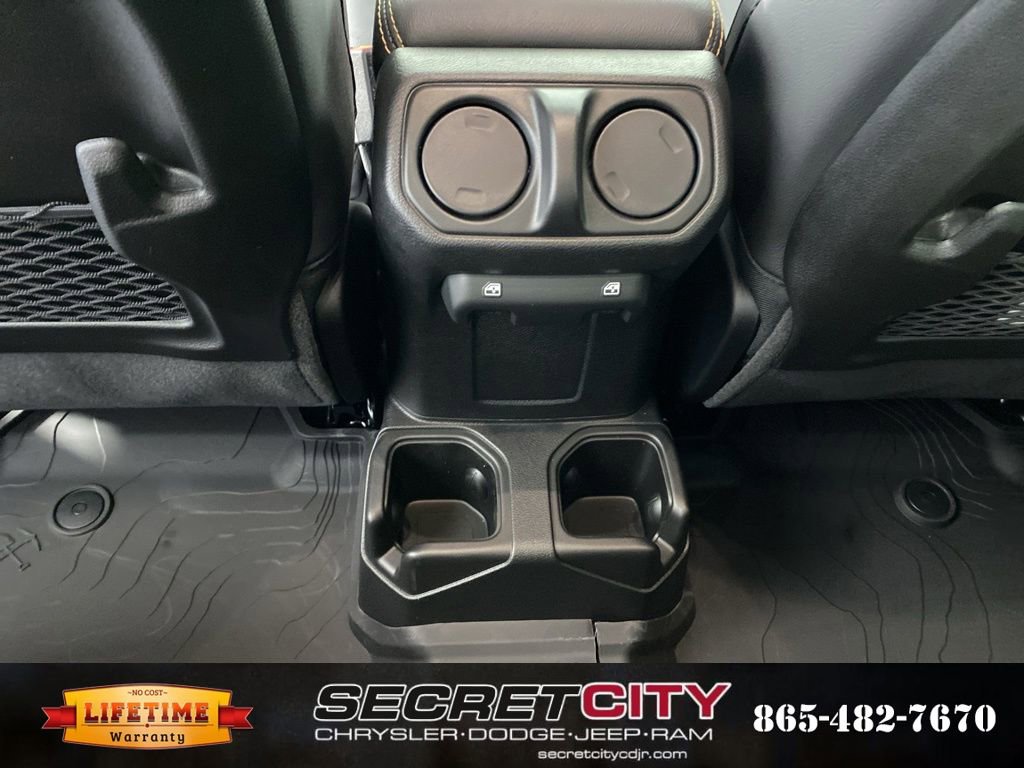 New 2026 Jeep Gladiator Sport AWD/4WD image 30
