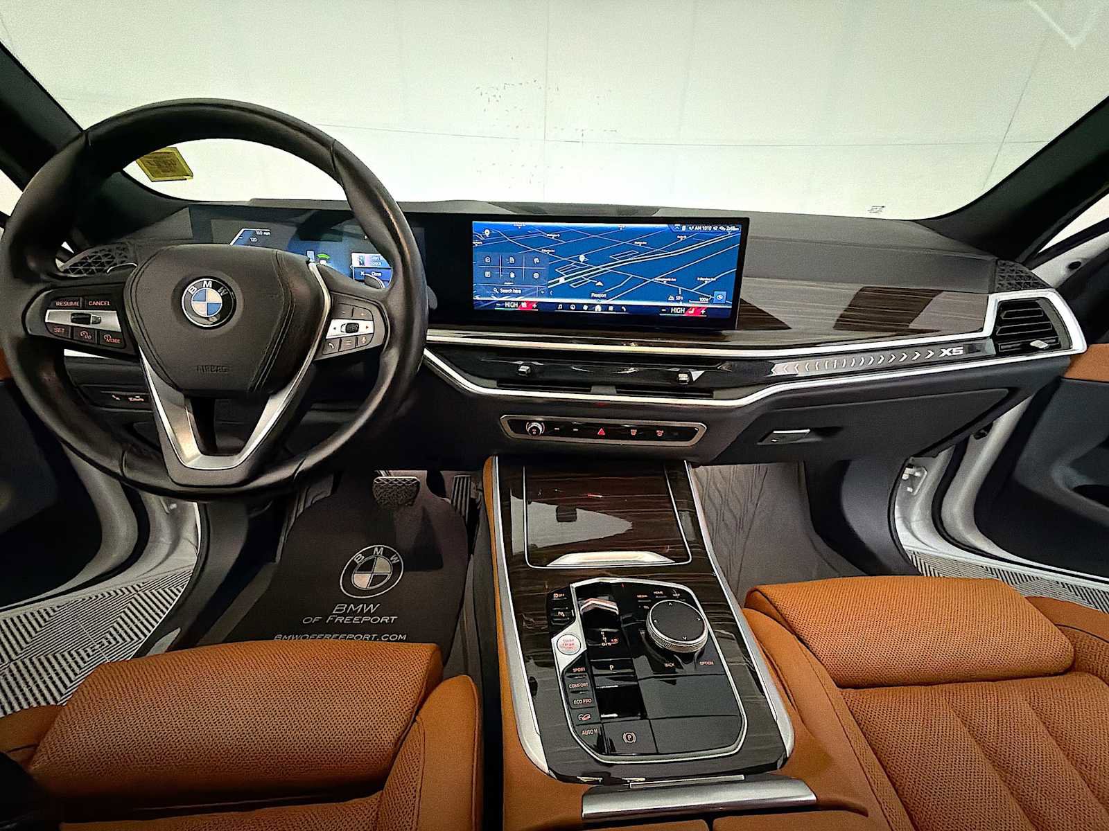 Certified 2024 BMW X5 xDrive40i w/ Parking Assistance Package image 16