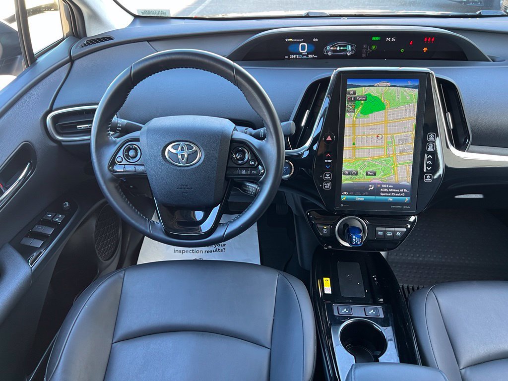 Certified 2022 Toyota Prius Prime XLE FWD image 32