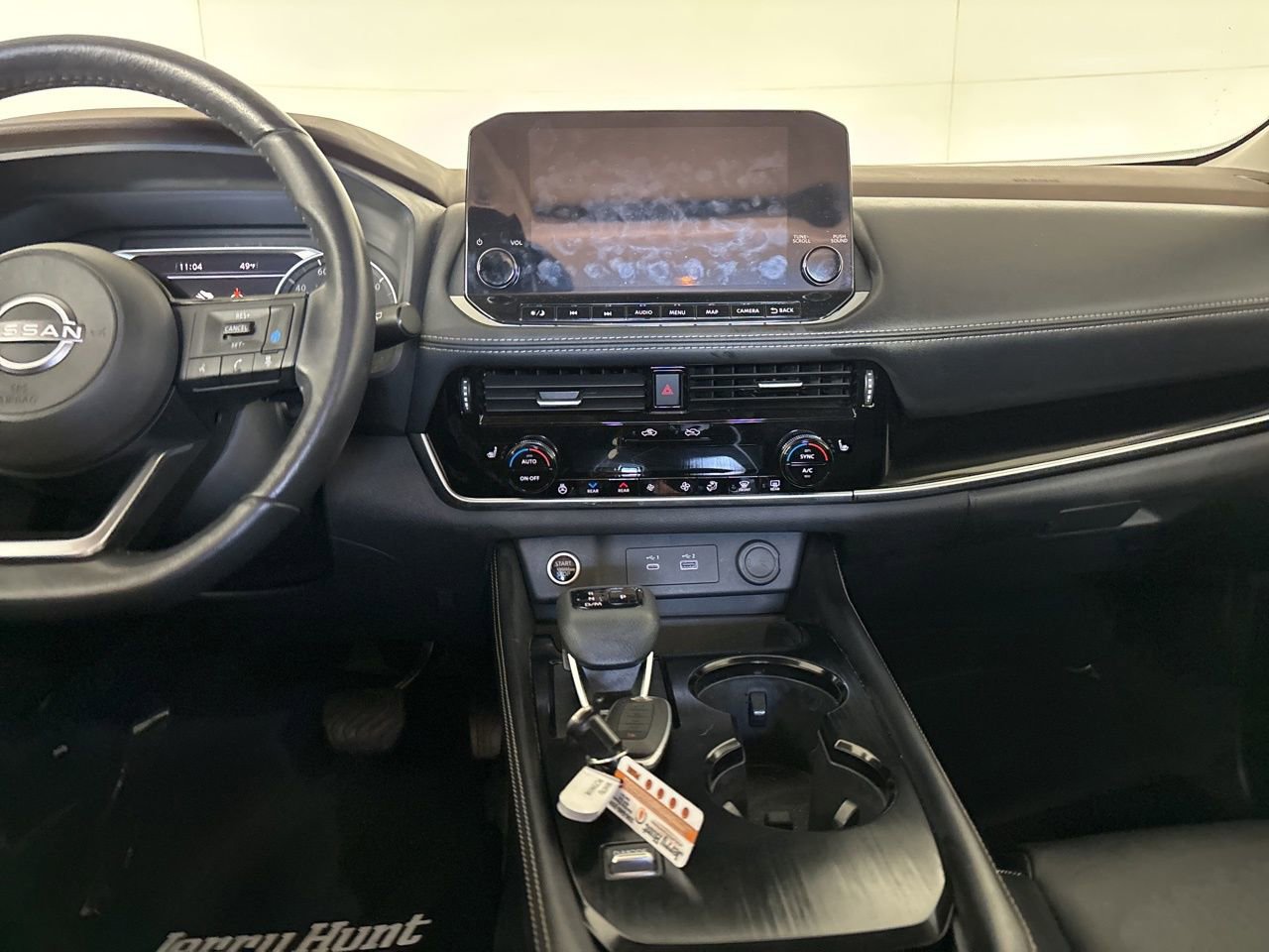 Used 2023 Nissan Rogue SL w/ SL Premium Package image 23