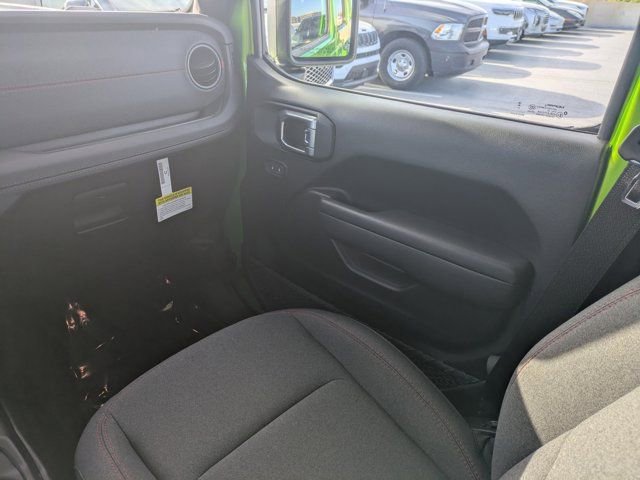 Used 2026 Jeep Wrangler Unlimited Rubicon image 15