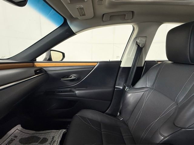 Used 2020 Lexus ES 350 w/ Accessory Package FWD image 23