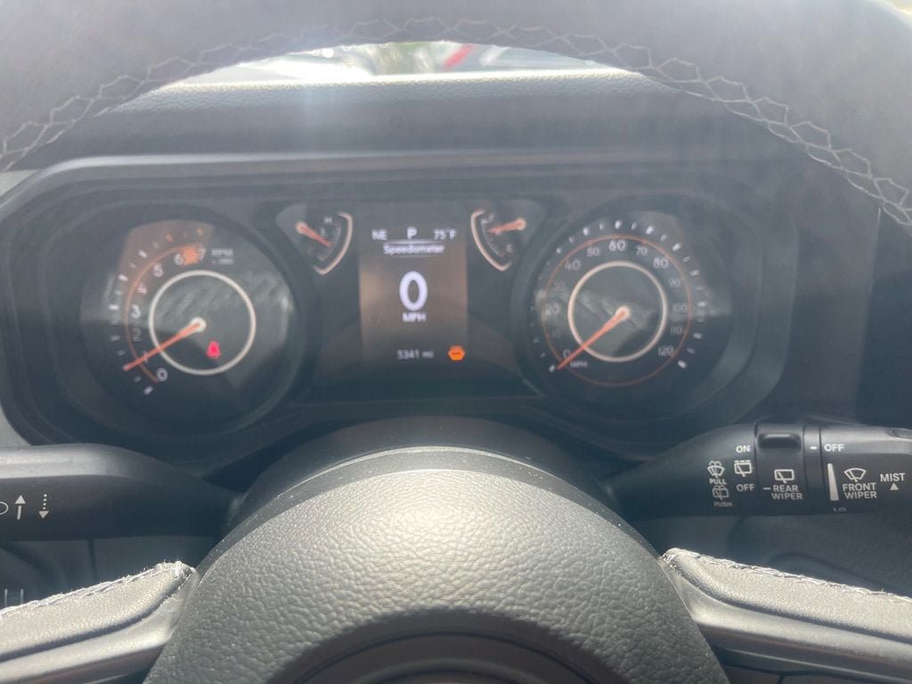 Used 2026 Jeep Wrangler Unlimited Sport AWD/4WD image 22
