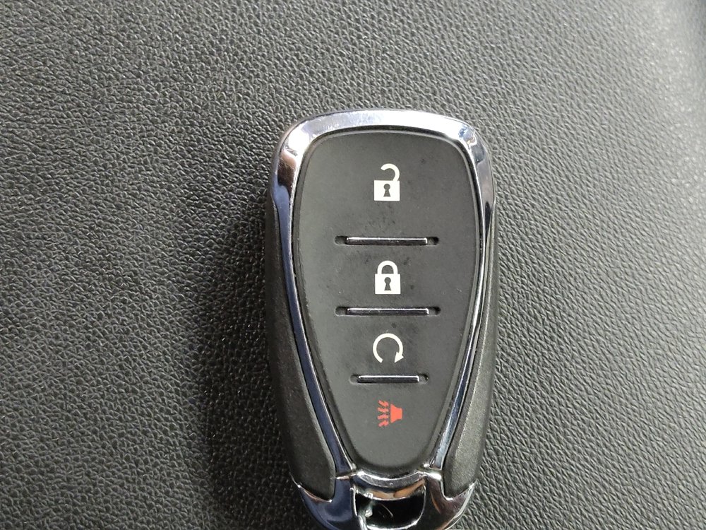 Used 2022 Chevrolet Equinox LS image 32