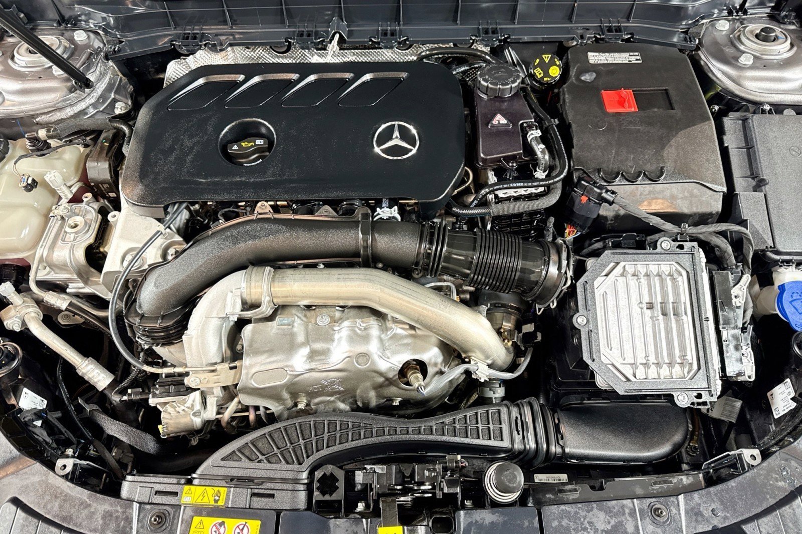 Certified 2025 Mercedes-Benz GLB 250 GLB 250 SUV image 29