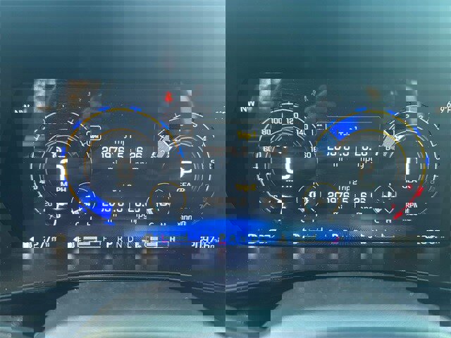 Used 2024 Chevrolet Colorado LT w/ LT Convenience Package image 16