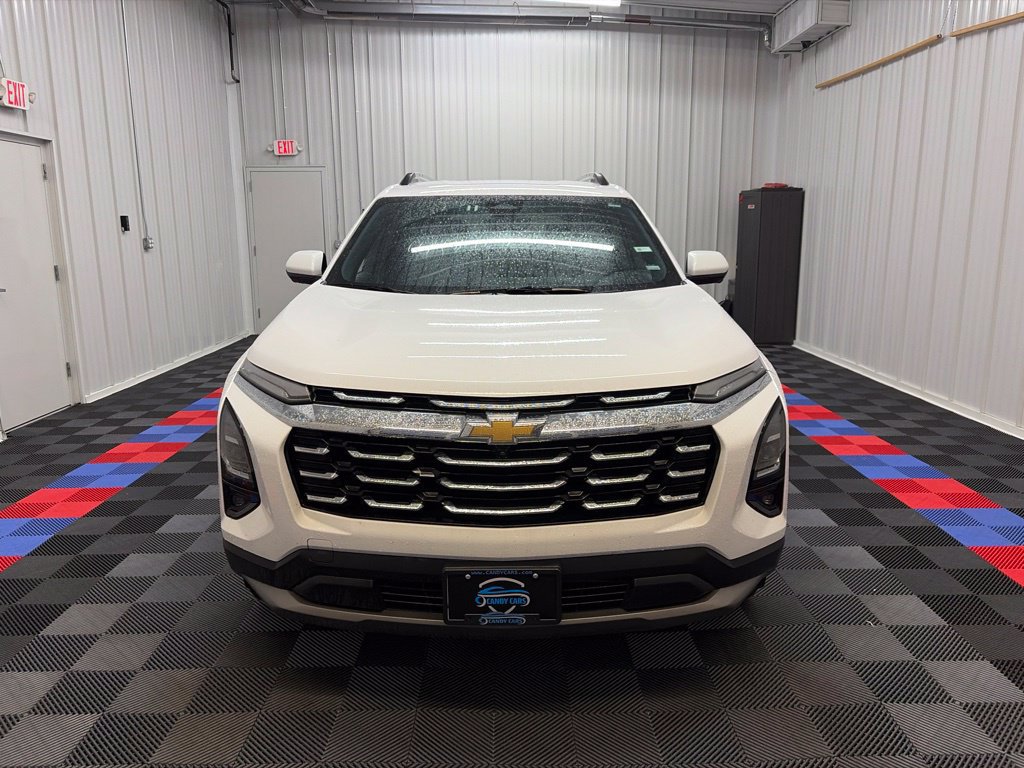 Used 2025 Chevrolet Equinox LT w/ Convenience Package II AWD/4WD image 9