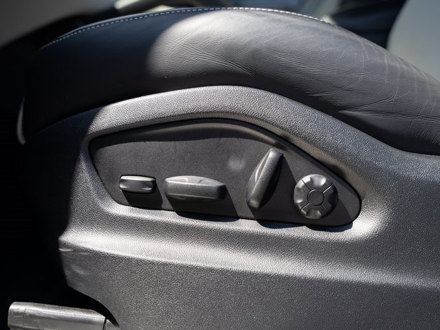 Certified 2024 Porsche Cayenne image 19