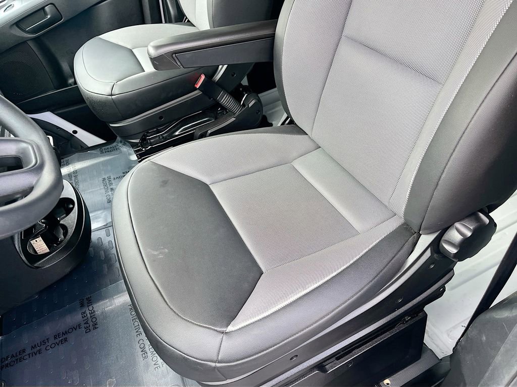 Used 2025 RAM ProMaster 1500 FWD image 18
