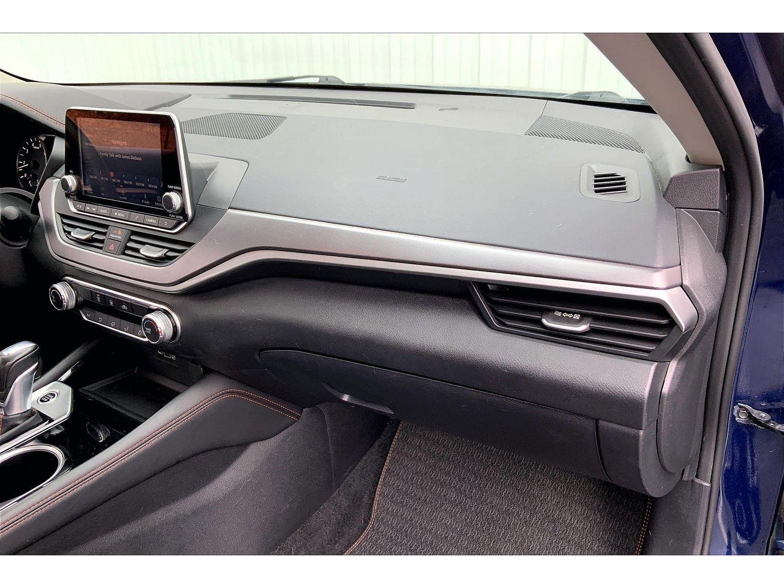 Used 2024 Nissan Altima 2.5 SR image 15