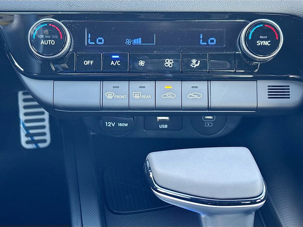 New 2026 Hyundai Elantra Sport image 15