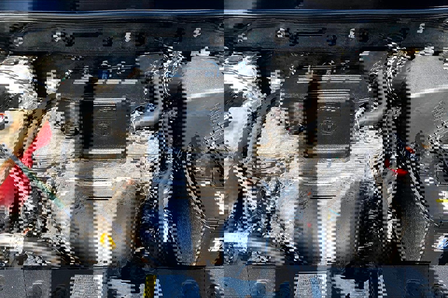 Used 2016 Toyota RAV4 LE image 10