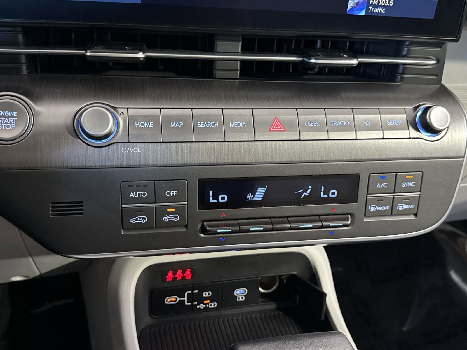 Certified 2024 Hyundai Kona SEL AWD/4WD image 21