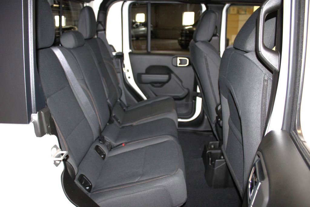 New 2026 Jeep Gladiator Sport image 29