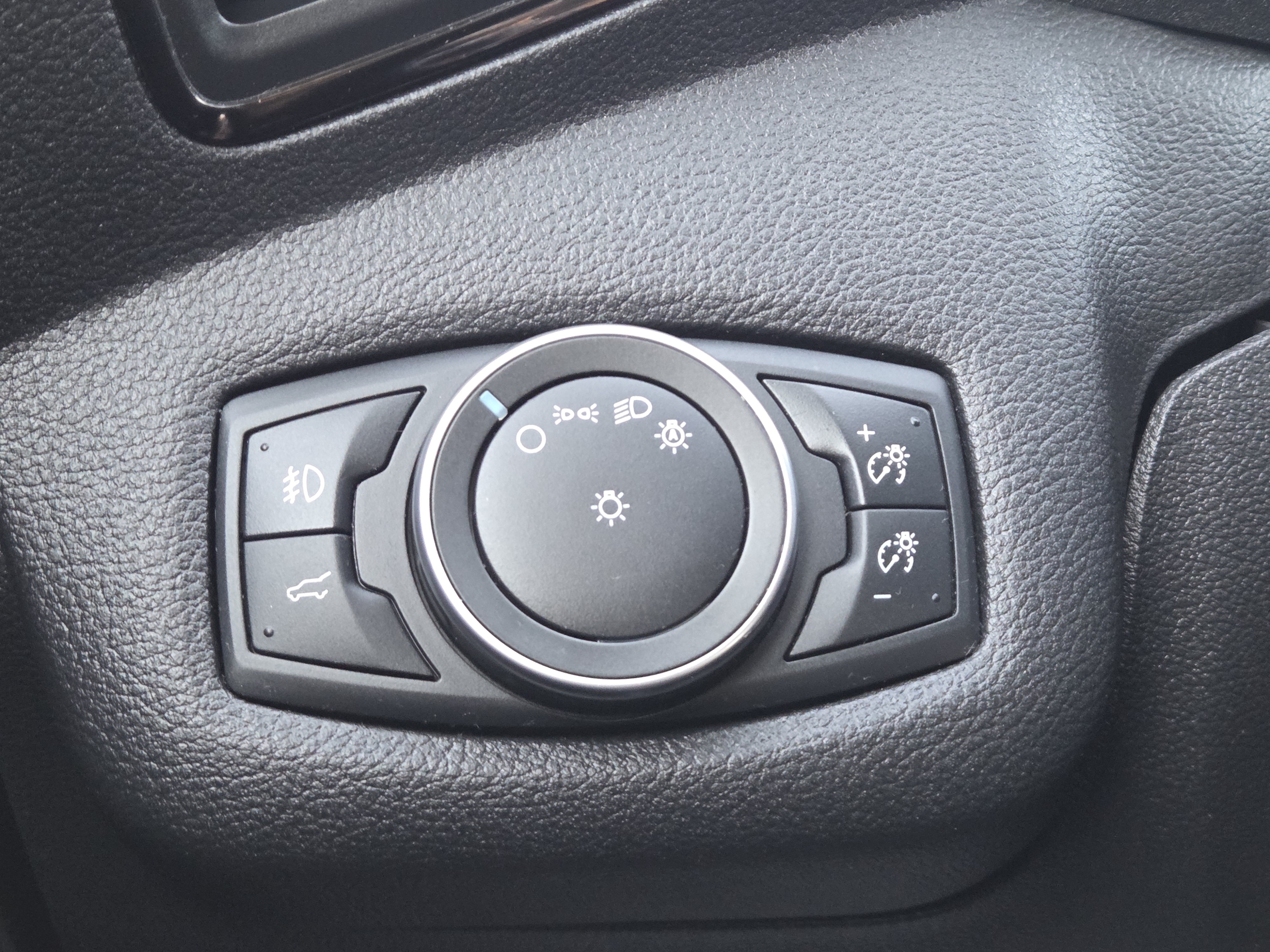 Used 2018 Ford Escape SE AWD/4WD image 21