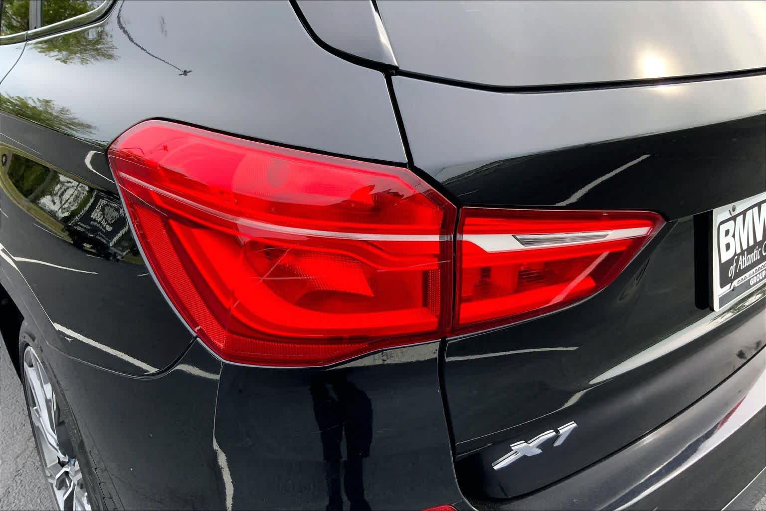 Used 2021 BMW X1 xDrive28i w/ M Sport Package AWD/4WD image 27