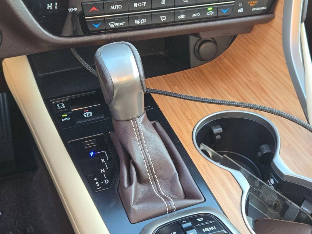 Used 2018 Lexus RX 350L FWD image 29