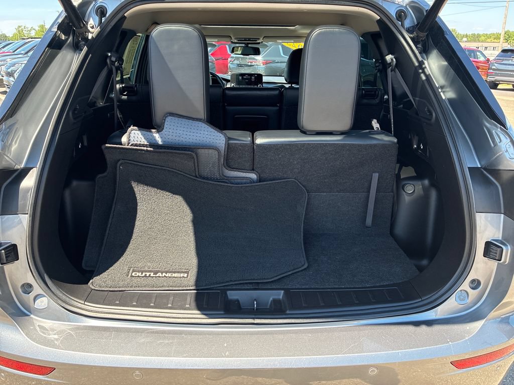 Used 2023 Mitsubishi Outlander SE AWD/4WD image 18