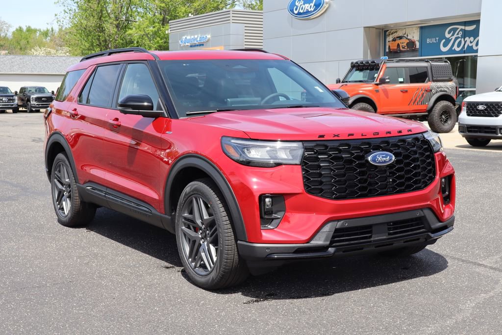New 2026 Ford Explorer ST-Line AWD/4WD image 2