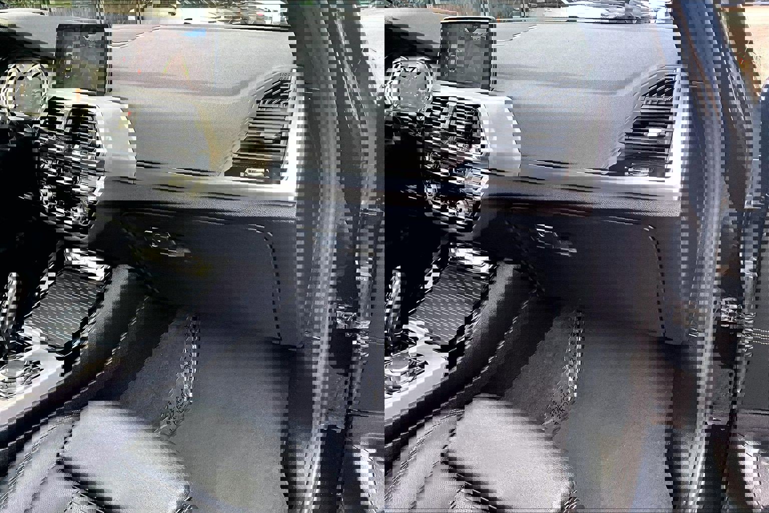 Used 2019 BMW X3 xDrive30i w/ M Sport Package 2 image 15